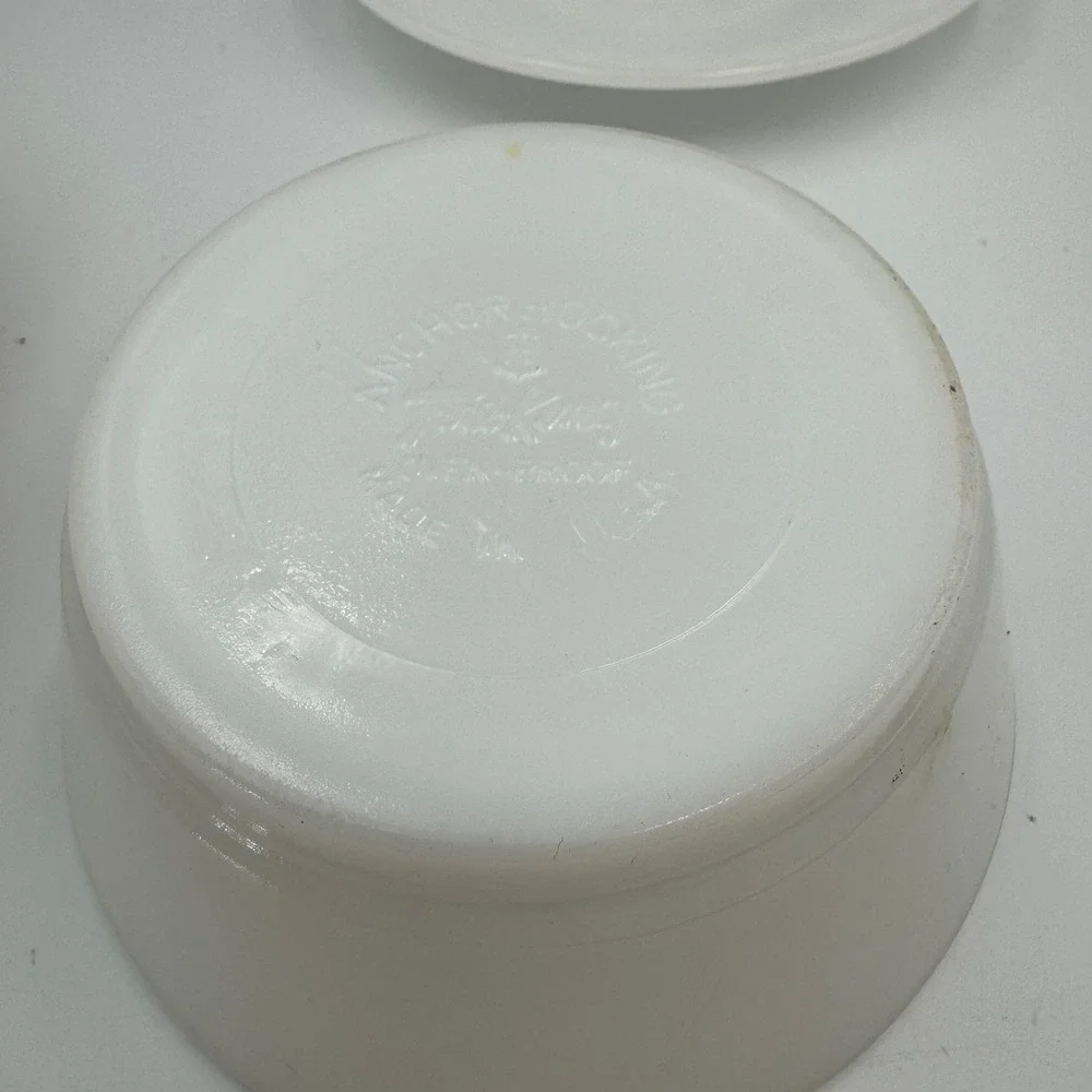 Anchor Hocking Fire-King Milk Glass Swirl Chili Bowl 8 oz & Saucer White Vintage